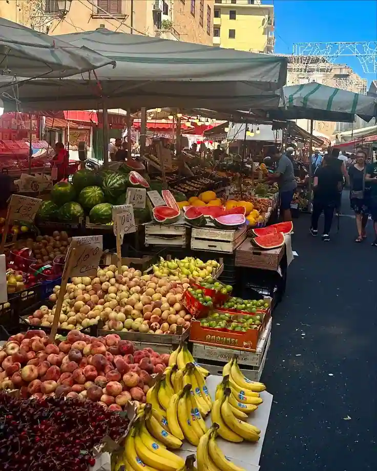 Unveiling Palermo: A Comprehensive Guide to the Best Attractions, Food & Hidden Gems 2 Market Scene of Palermo