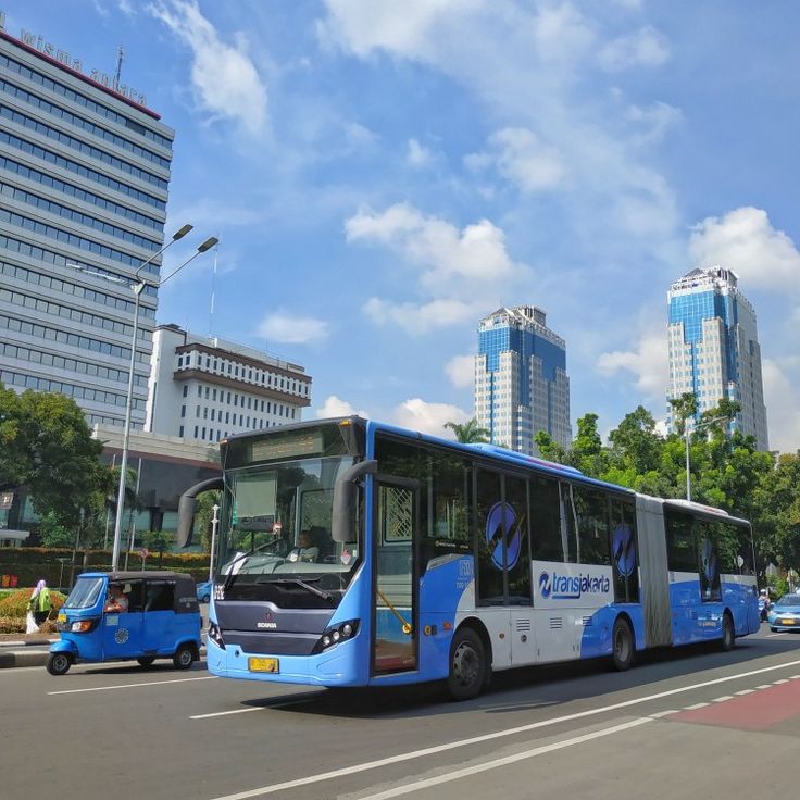 TransJakarta bus