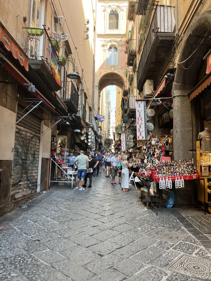 Via San Gregorio Armeno